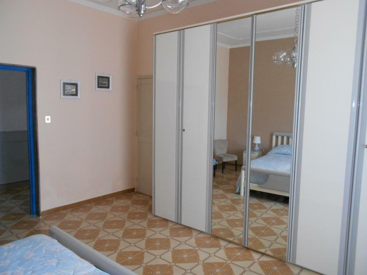 Casa Deli - Le Farfalle Blu Сиракузы Экстерьер фото
