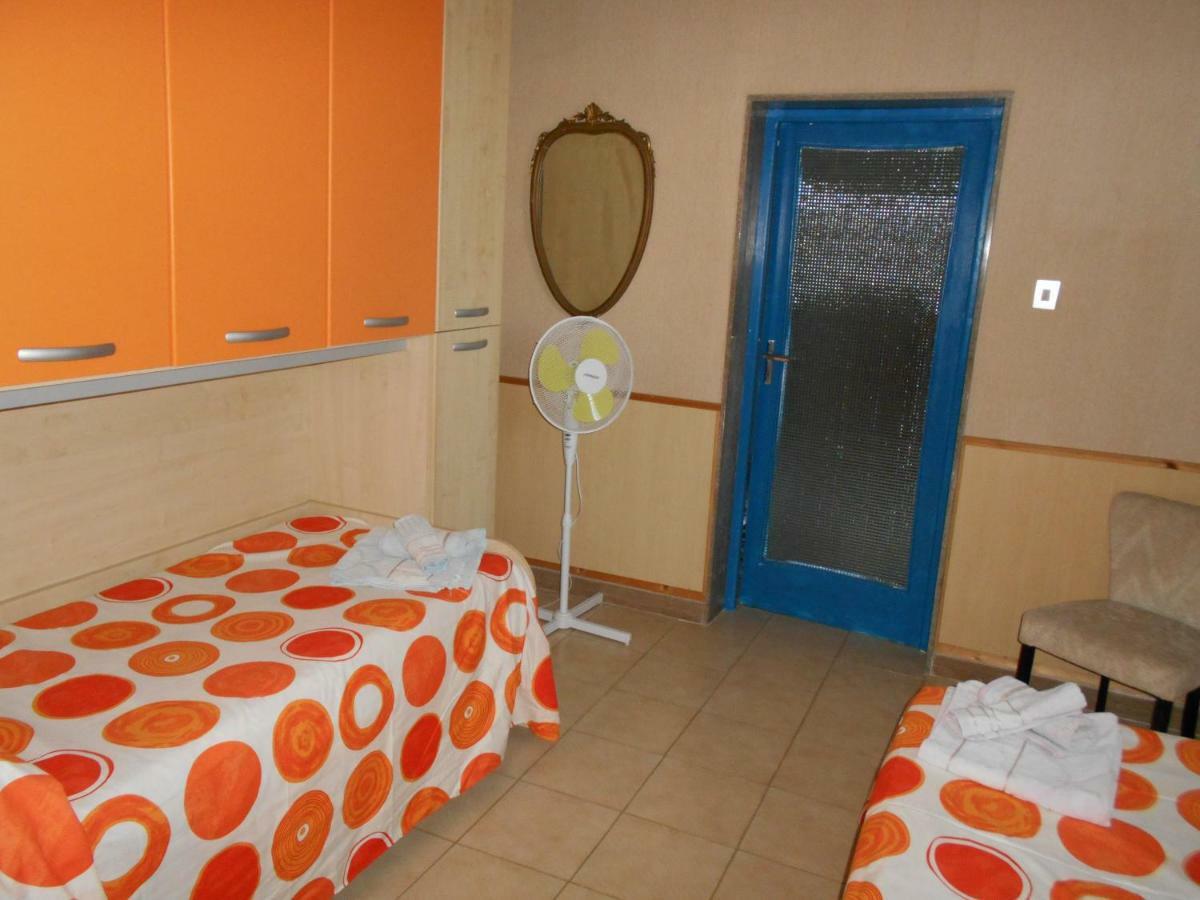 Casa Deli - Le Farfalle Blu Сиракузы Экстерьер фото